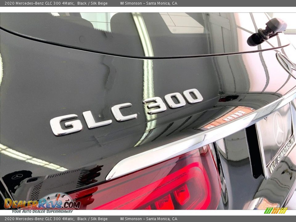 2020 Mercedes-Benz GLC 300 4Matic Black / Silk Beige Photo #31