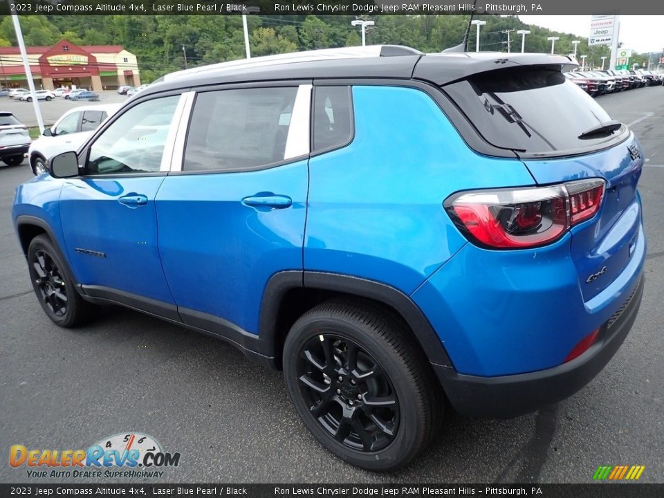 2023 Jeep Compass Altitude 4x4 Laser Blue Pearl / Black Photo #3