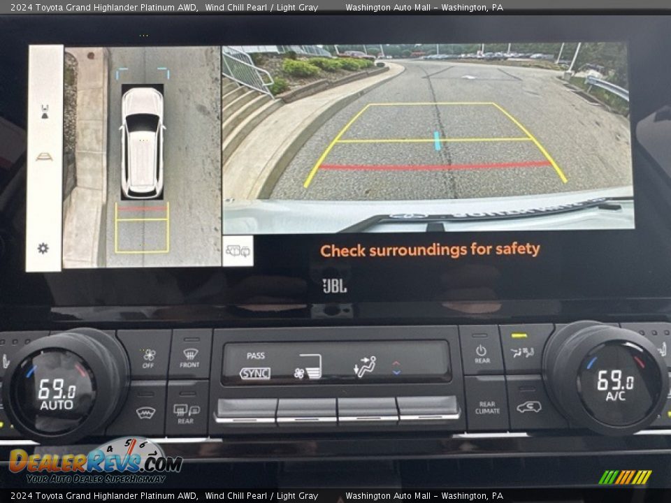 Controls of 2024 Toyota Grand Highlander Platinum AWD Photo #16