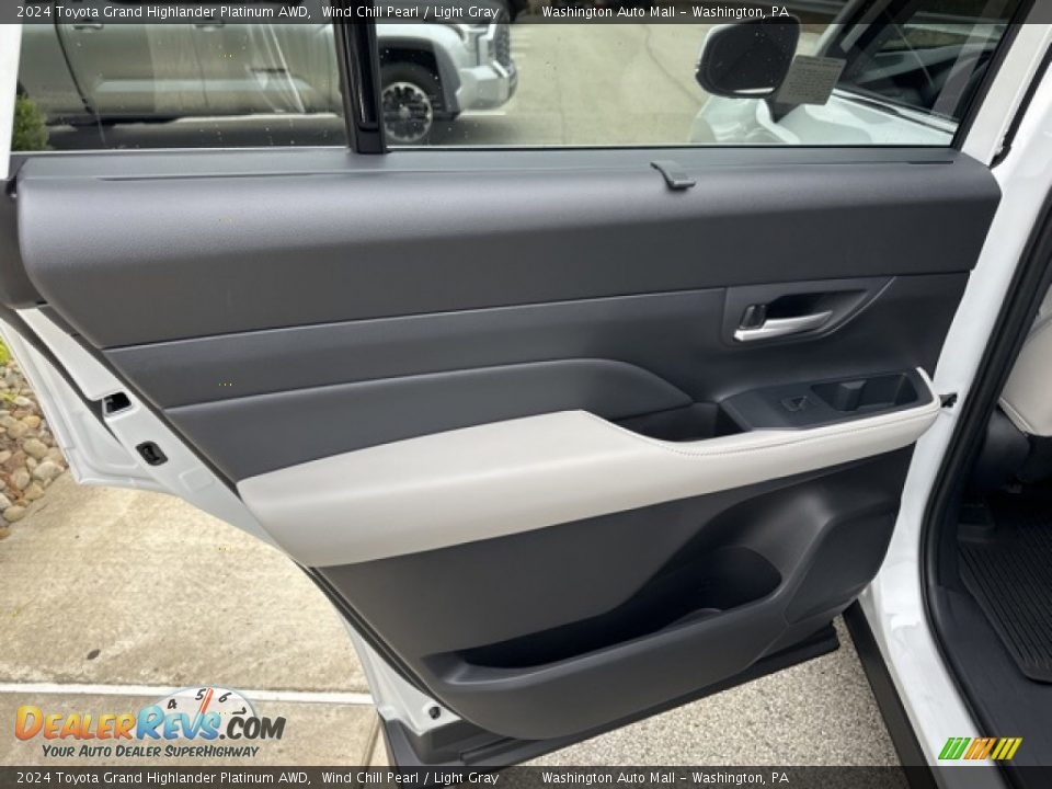 Door Panel of 2024 Toyota Grand Highlander Platinum AWD Photo #20