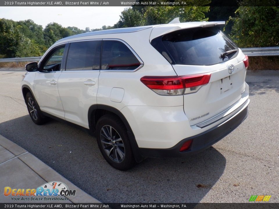 2019 Toyota Highlander XLE AWD Blizzard Pearl White / Ash Photo #18