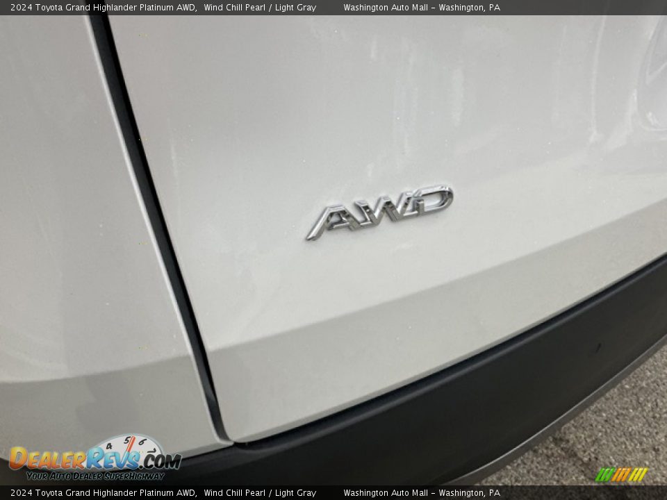 2024 Toyota Grand Highlander Platinum AWD Wind Chill Pearl / Light Gray Photo #25