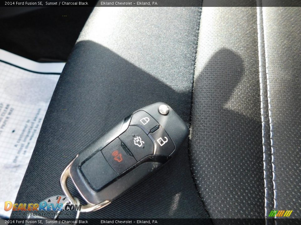 2014 Ford Fusion SE Sunset / Charcoal Black Photo #27
