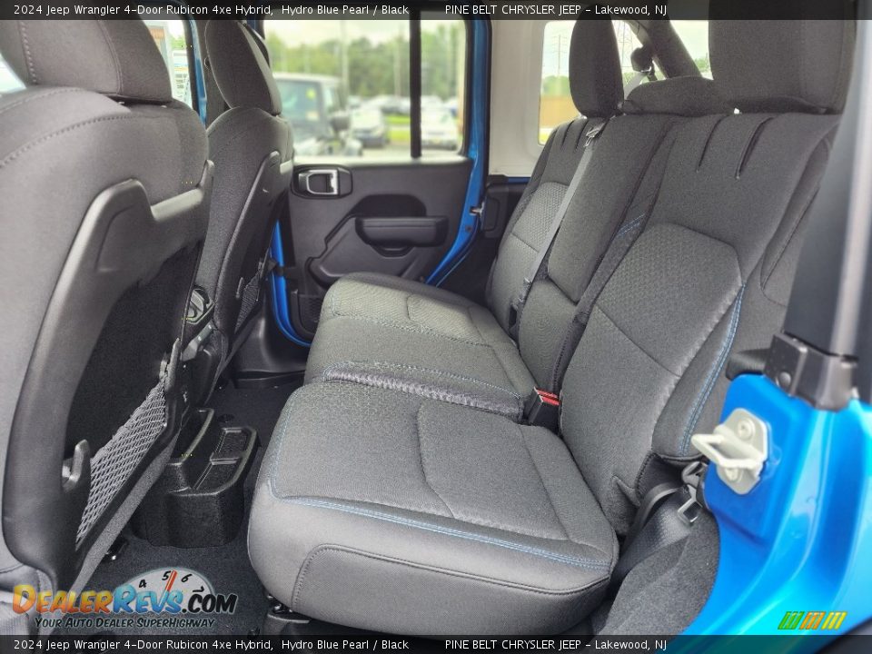 2024 Jeep Wrangler 4-Door Rubicon 4xe Hybrid Hydro Blue Pearl / Black Photo #7