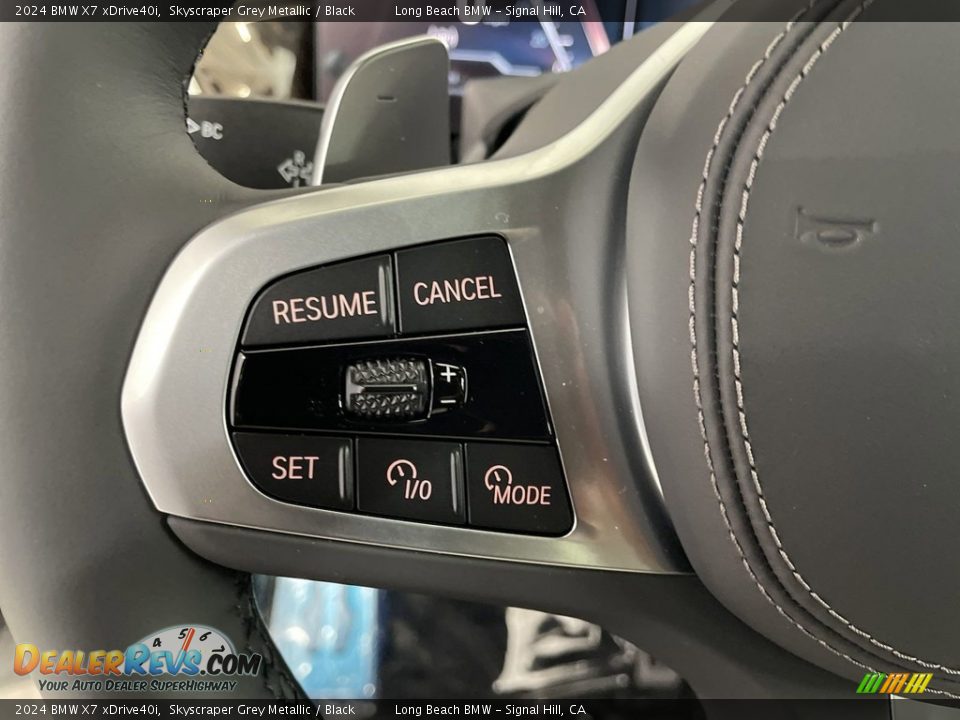 2024 BMW X7 xDrive40i Steering Wheel Photo #15