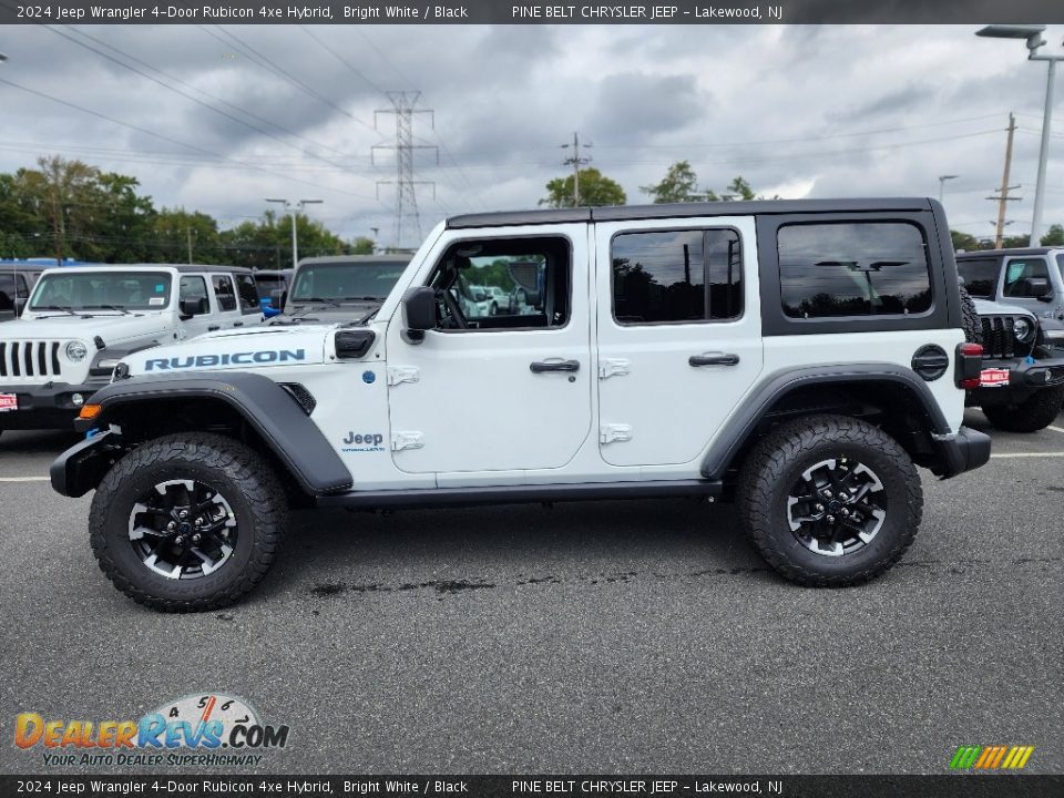 2024 Jeep Wrangler 4-Door Rubicon 4xe Hybrid Bright White / Black Photo #3