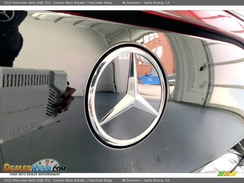2023 Mercedes-Benz EQB 250 Cosmos Black Metallic / Macchiato Beige Photo #7