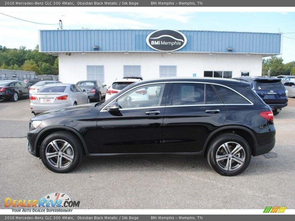 2016 Mercedes-Benz GLC 300 4Matic Obsidian Black Metallic / Silk Beige Photo #2