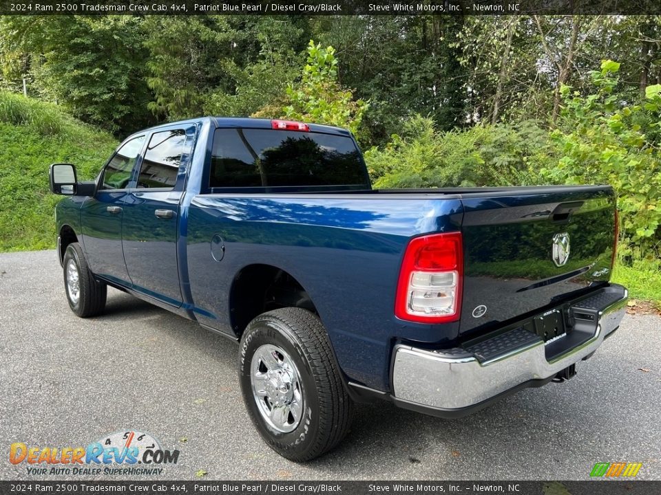 2024 Ram 2500 Tradesman Crew Cab 4x4 Patriot Blue Pearl / Diesel Gray/Black Photo #9