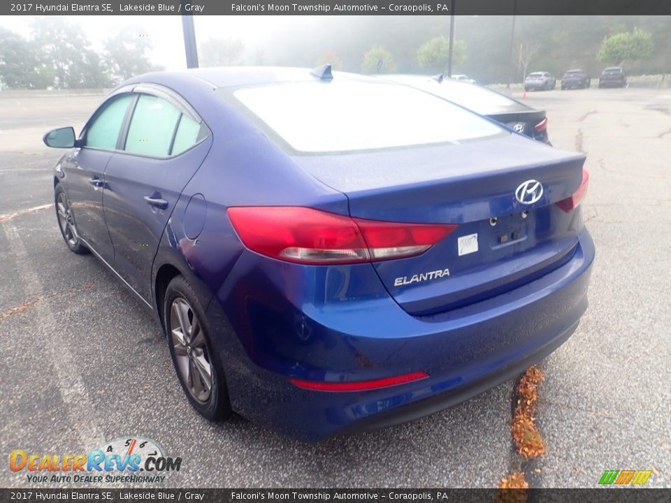 2017 Hyundai Elantra SE Lakeside Blue / Gray Photo #2