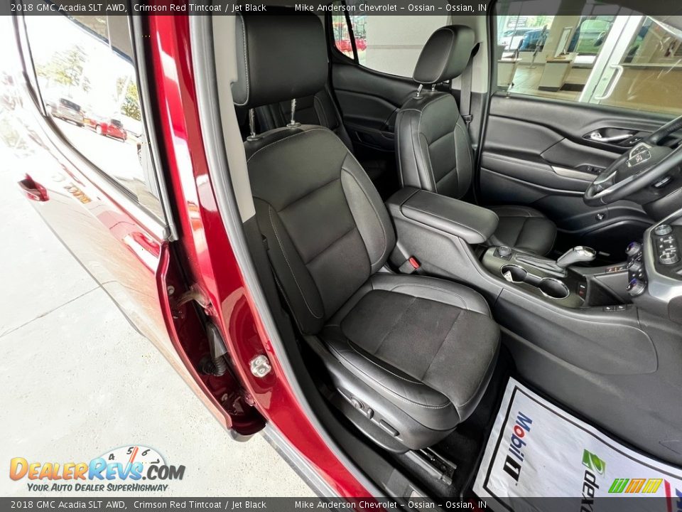 Front Seat of 2018 GMC Acadia SLT AWD Photo #23