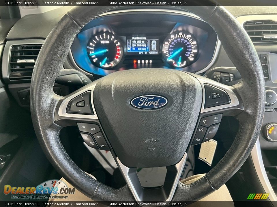 2016 Ford Fusion SE Steering Wheel Photo #17