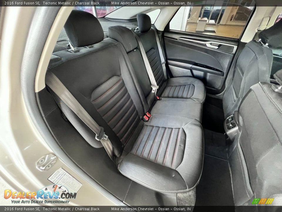 Rear Seat of 2016 Ford Fusion SE Photo #24