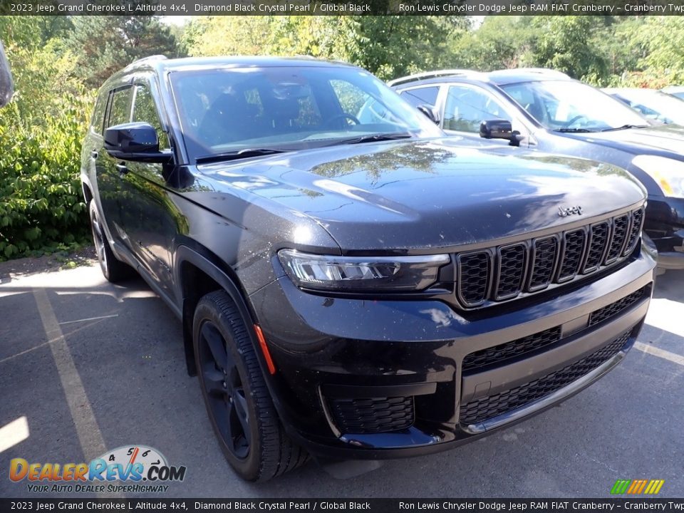 2023 Jeep Grand Cherokee L Altitude 4x4 Diamond Black Crystal Pearl / Global Black Photo #3