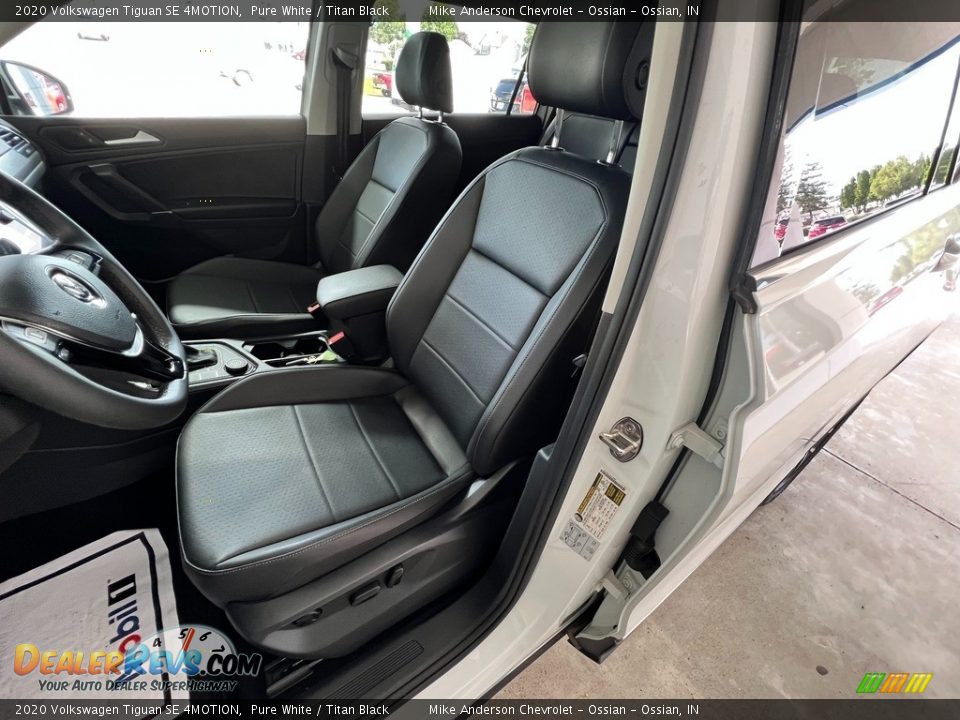 2020 Volkswagen Tiguan SE 4MOTION Pure White / Titan Black Photo #15