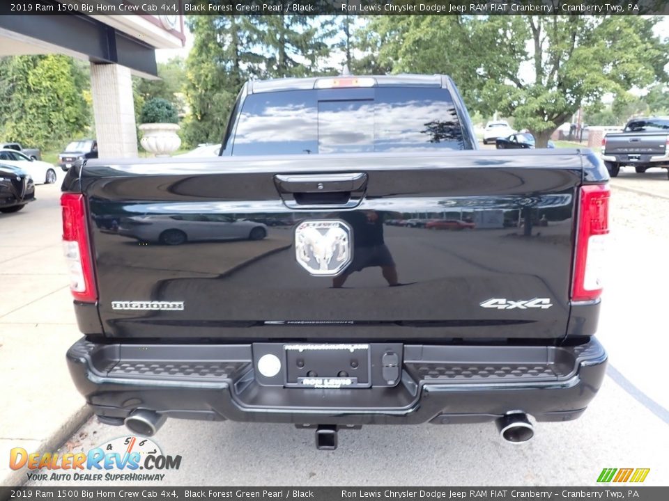 2019 Ram 1500 Big Horn Crew Cab 4x4 Black Forest Green Pearl / Black Photo #7