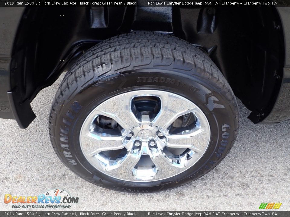 2019 Ram 1500 Big Horn Crew Cab 4x4 Black Forest Green Pearl / Black Photo #9