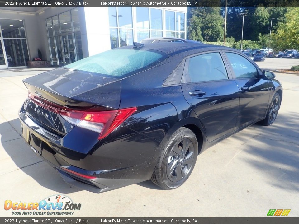 2023 Hyundai Elantra SEL Onyx Black / Black Photo #2