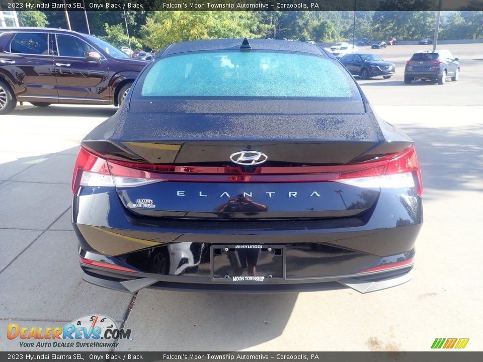 2023 Hyundai Elantra SEL Onyx Black / Black Photo #3