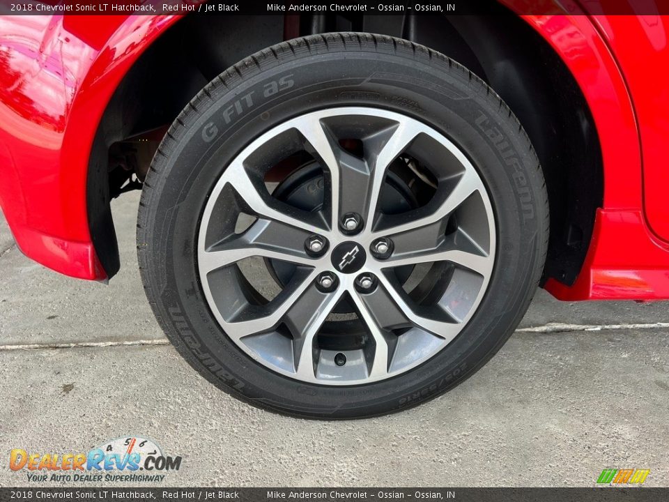 2018 Chevrolet Sonic LT Hatchback Wheel Photo #14