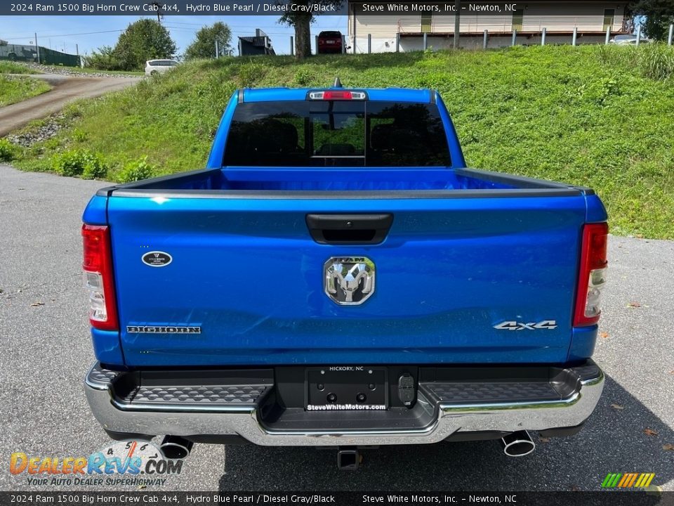 2024 Ram 1500 Big Horn Crew Cab 4x4 Hydro Blue Pearl / Diesel Gray/Black Photo #7