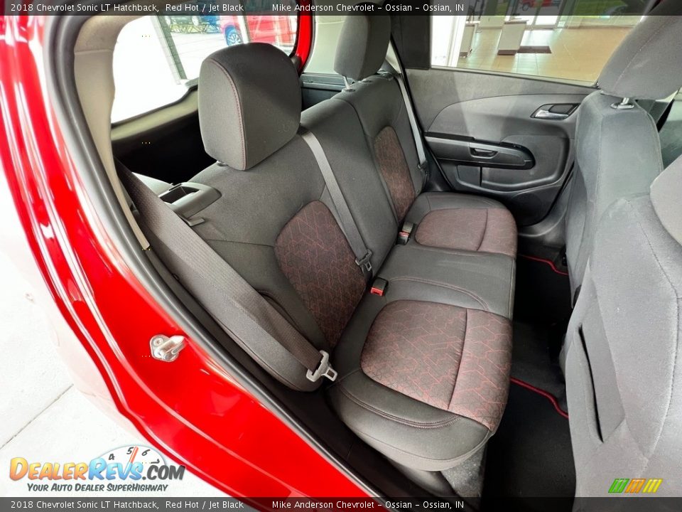 2018 Chevrolet Sonic LT Hatchback Red Hot / Jet Black Photo #25