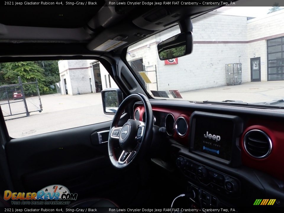 2021 Jeep Gladiator Rubicon 4x4 Sting-Gray / Black Photo #10