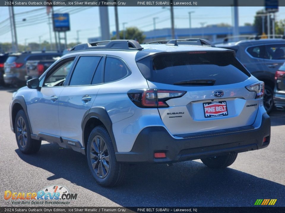 2024 Subaru Outback Onyx Edition Ice Silver Metallic / Titanium Gray Photo #4