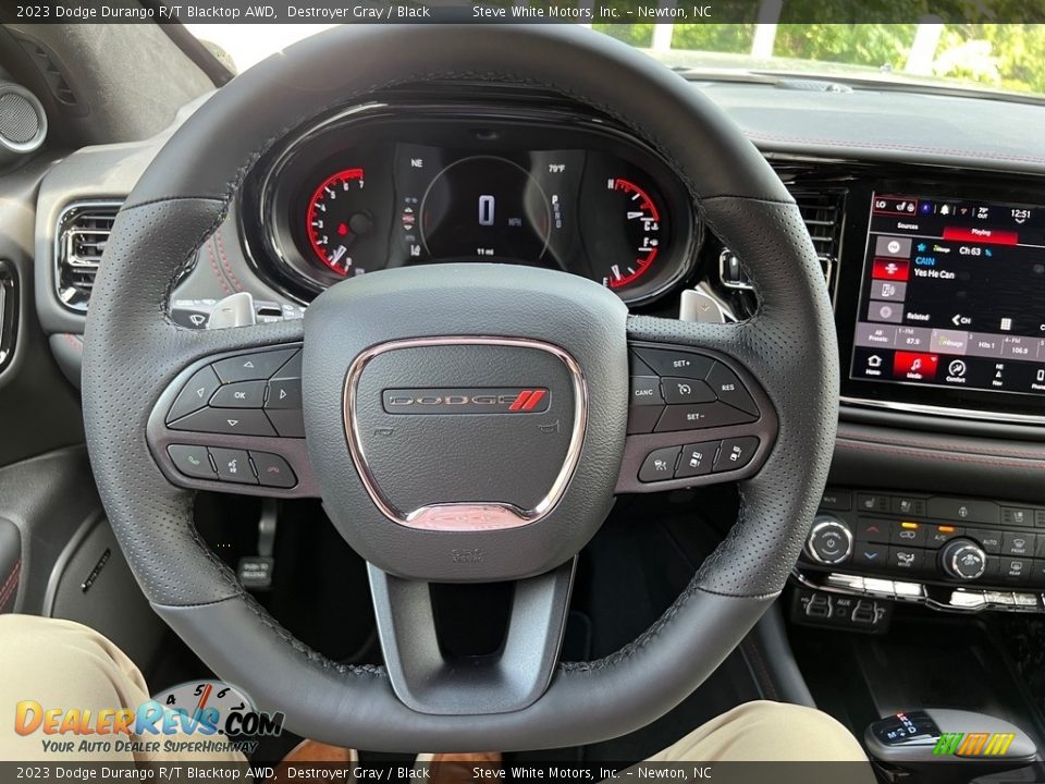 2023 Dodge Durango R/T Blacktop AWD Steering Wheel Photo #21