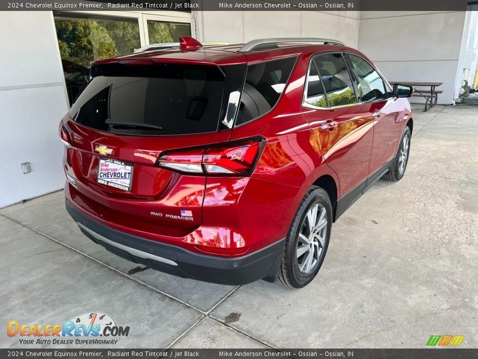 2024 Chevrolet Equinox Premier Radiant Red Tintcoat / Jet Black Photo #7