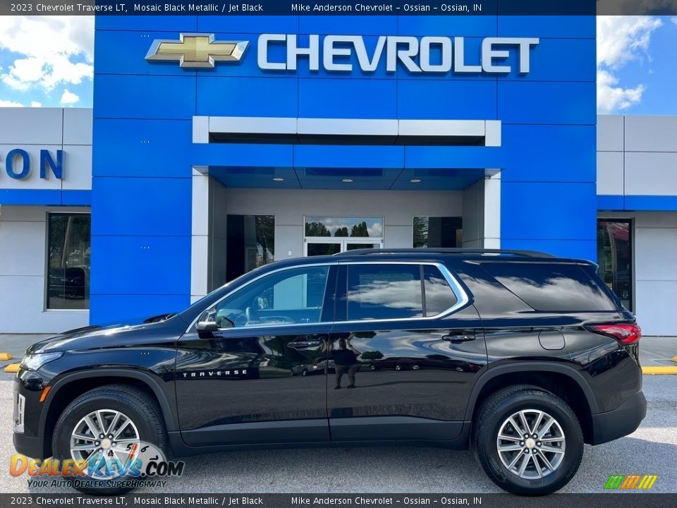 2023 Chevrolet Traverse LT Mosaic Black Metallic / Jet Black Photo #1