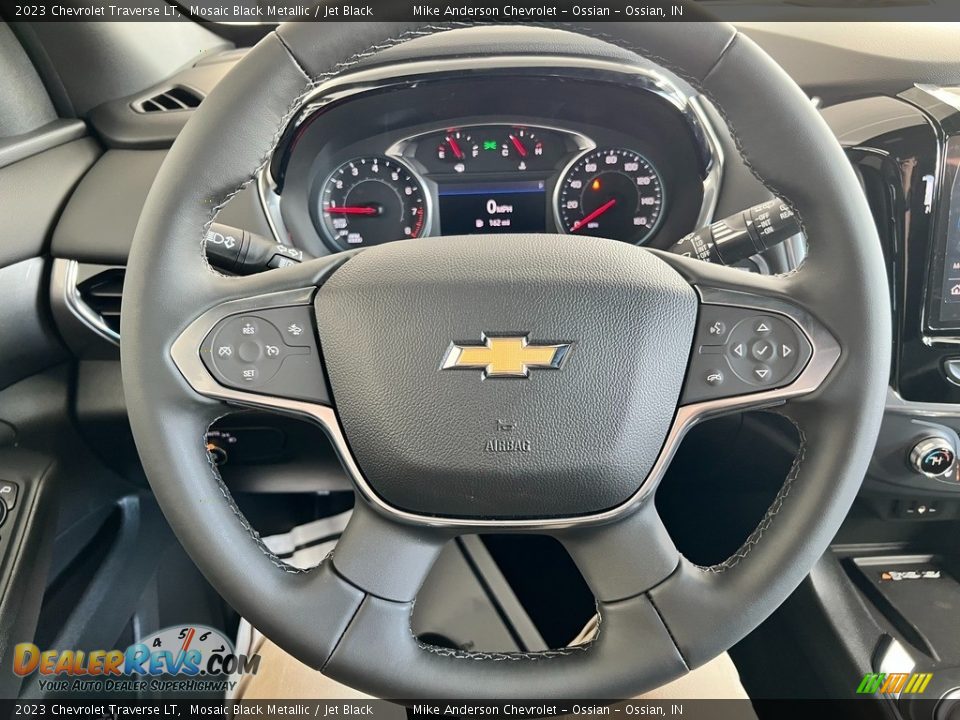 2023 Chevrolet Traverse LT Mosaic Black Metallic / Jet Black Photo #17