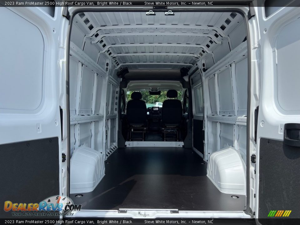 2023 Ram ProMaster 2500 High Roof Cargo Van Bright White / Black Photo #14