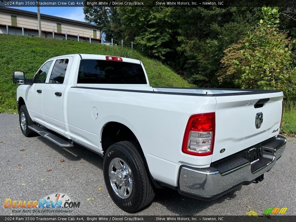 2024 Ram 3500 Tradesman Crew Cab 4x4 Bright White / Diesel Gray/Black Photo #9