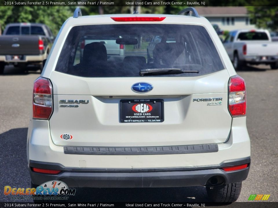 2014 Subaru Forester 2.5i Premium Satin White Pearl / Platinum Photo #4