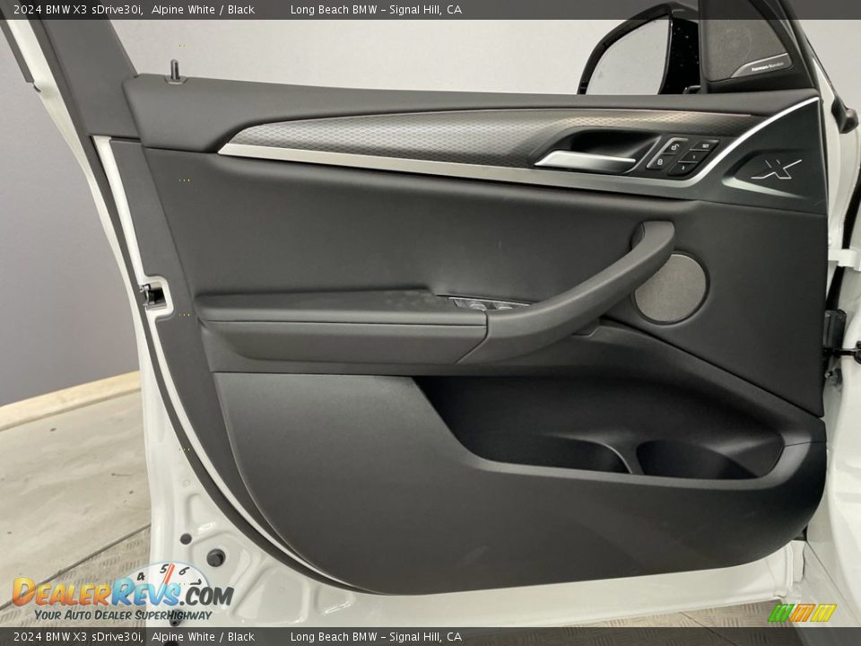 Door Panel of 2024 BMW X3 sDrive30i Photo #10