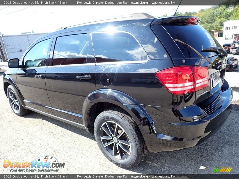 2018 Dodge Journey SE Pitch Black / Black Photo #2