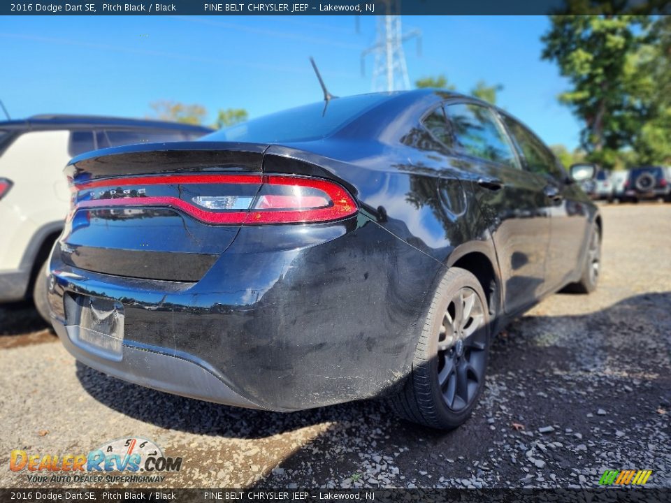 2016 Dodge Dart SE Pitch Black / Black Photo #3