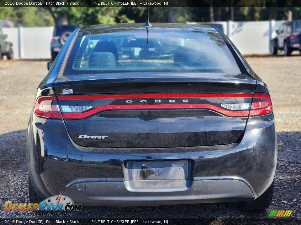 2016 Dodge Dart SE Pitch Black / Black Photo #4