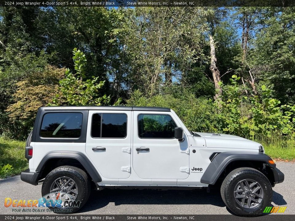 2024 Jeep Wrangler 4-Door Sport S 4x4 Bright White / Black Photo #5