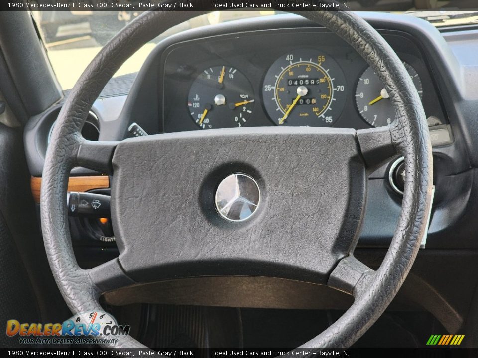 1980 Mercedes-Benz E Class 300 D Sedan Steering Wheel Photo #19