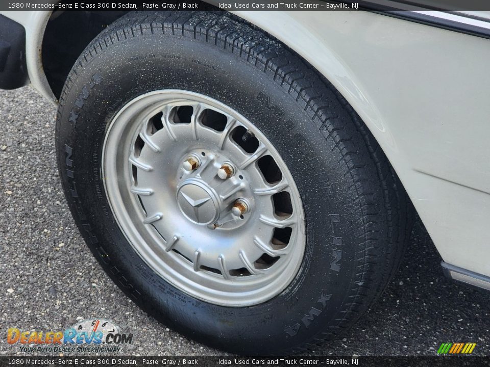 1980 Mercedes-Benz E Class 300 D Sedan Wheel Photo #26