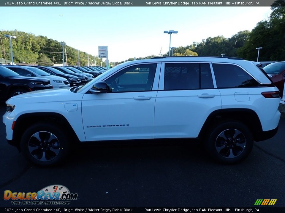 2024 Jeep Grand Cherokee 4XE Bright White / Wicker Beige/Global Black Photo #2