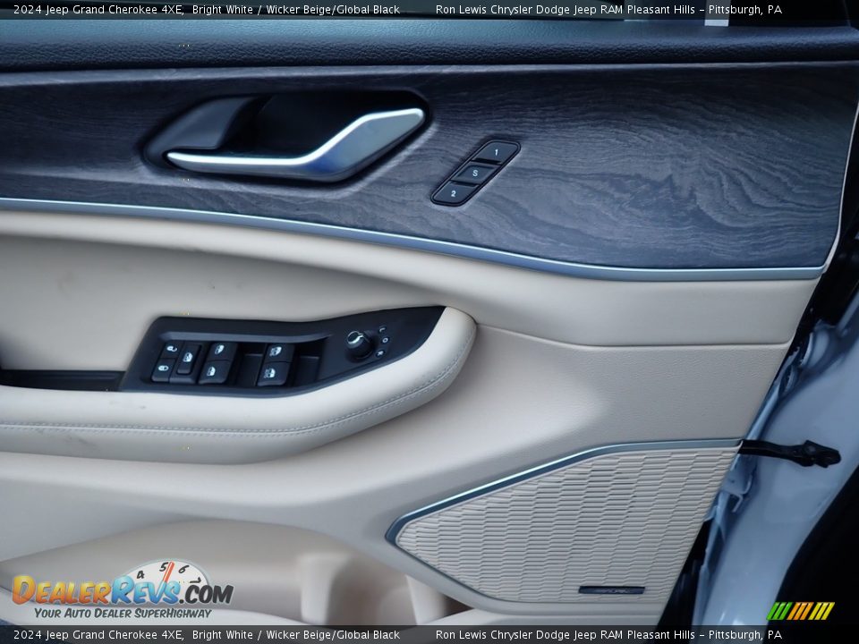 Door Panel of 2024 Jeep Grand Cherokee 4XE Photo #14