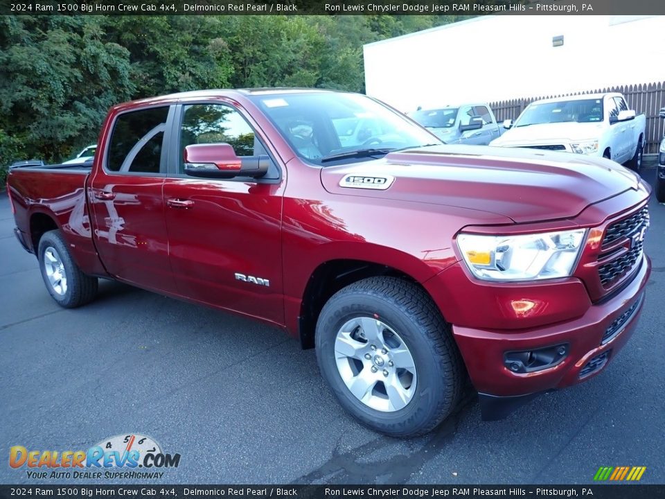 Front 3/4 View of 2024 Ram 1500 Big Horn Crew Cab 4x4 Photo #8
