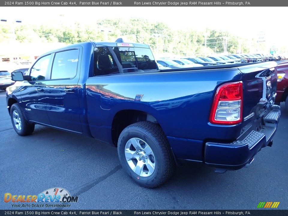 2024 Ram 1500 Big Horn Crew Cab 4x4 Patriot Blue Pearl / Black Photo #3