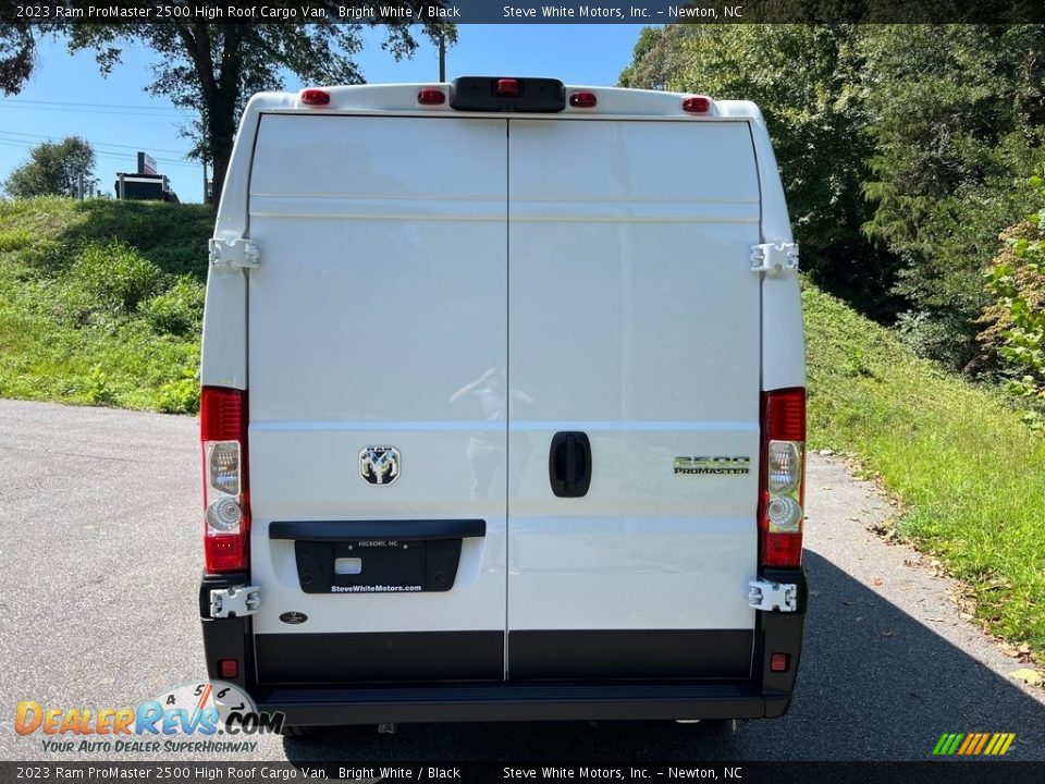 2023 Ram ProMaster 2500 High Roof Cargo Van Bright White / Black Photo #7