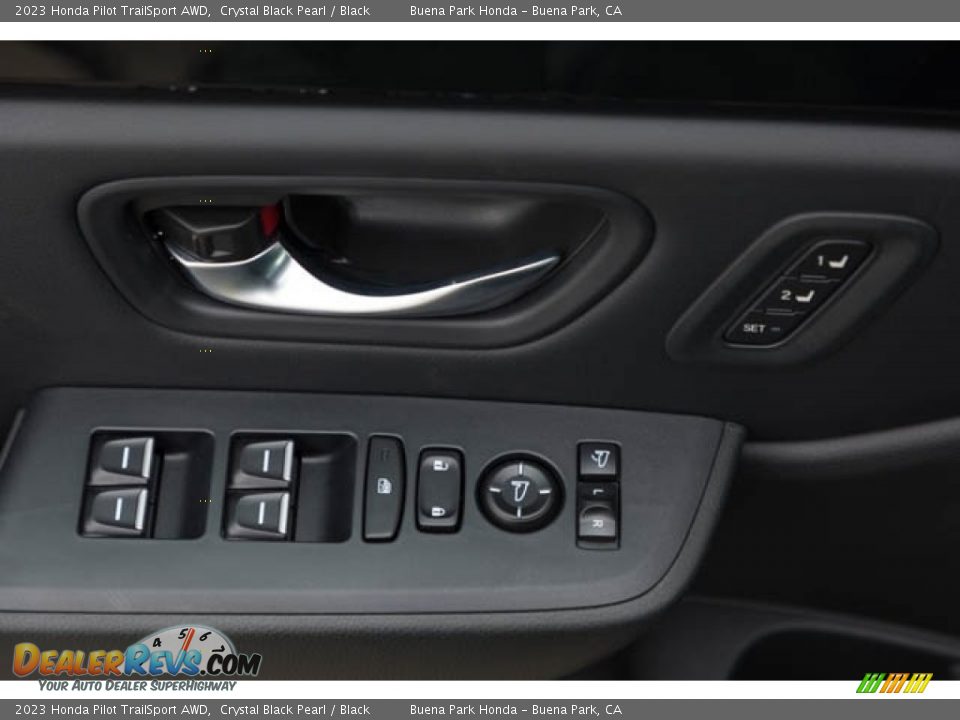 Door Panel of 2023 Honda Pilot TrailSport AWD Photo #34