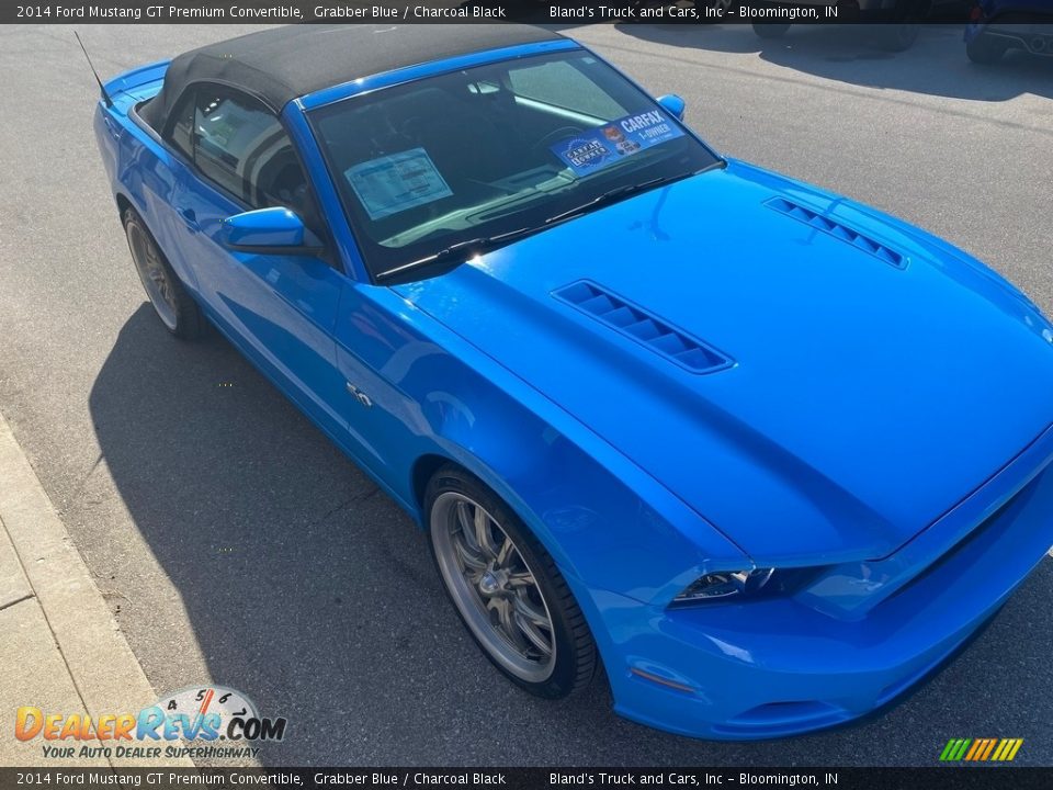 2014 Ford Mustang GT Premium Convertible Grabber Blue / Charcoal Black Photo #4