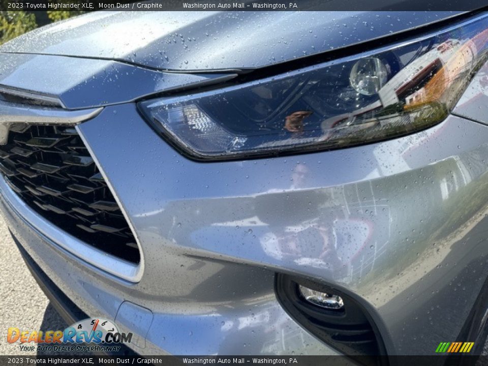 2023 Toyota Highlander XLE Moon Dust / Graphite Photo #19